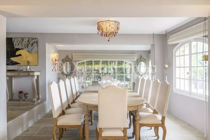 Image No.7-13 Bed House for sale