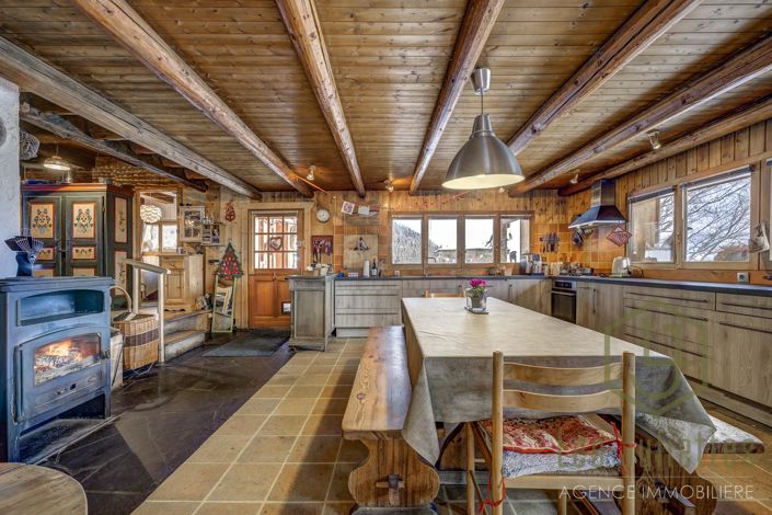 Image No.6-2 Bed House for sale