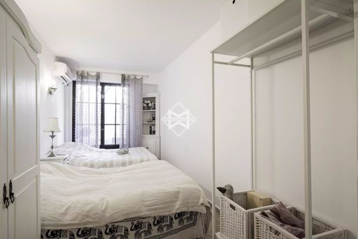 Image No.12-3 Bed Apartment for sale