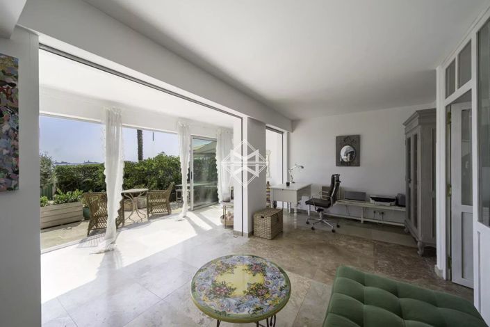 Image No.7-3 Bed Apartment for sale