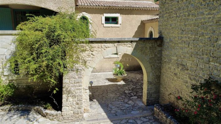 Image No.14-5 Bed House for sale