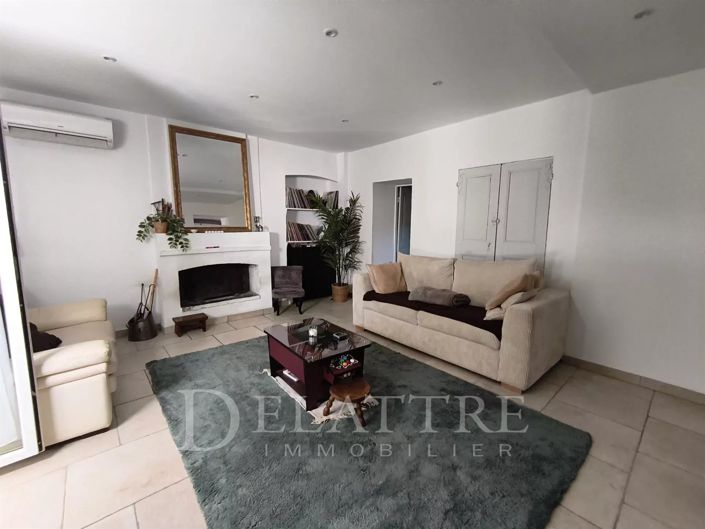 Image No.6-2 Bed House for sale