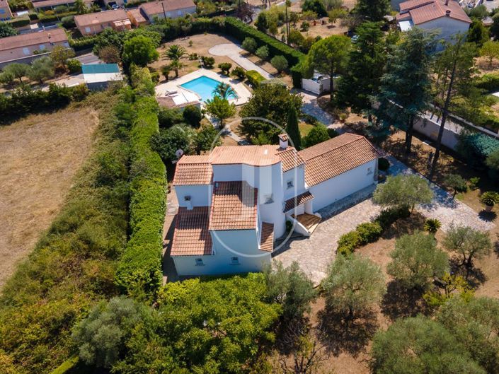 Image No.13-3 Bed House for sale