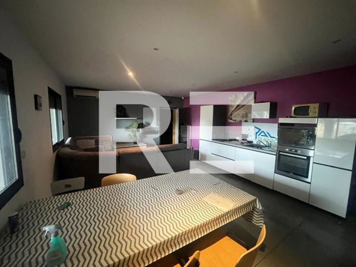 Image No.4-House for sale