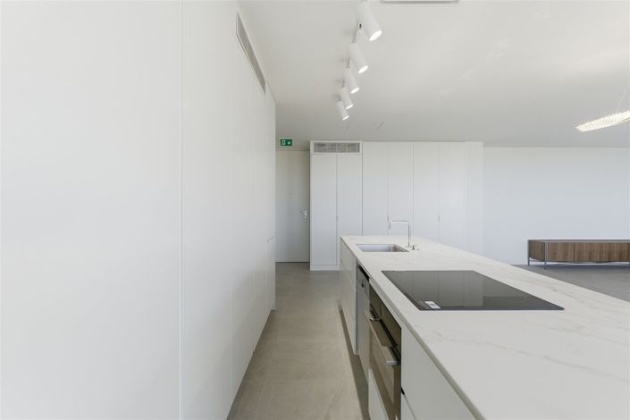 Image No.17-3 Bed Apartment for sale