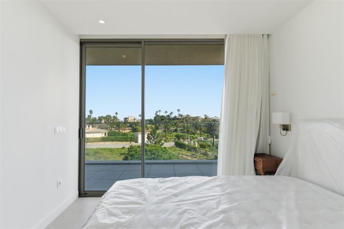 Image No.31-3 Bed Apartment for sale