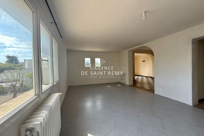 Image No.6-2 Bed House for sale