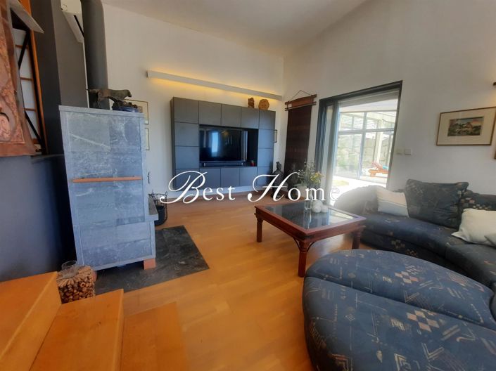 Image No.14-5 Bed House for sale