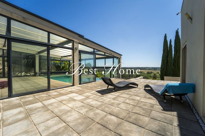 Image No.4-5 Bed House for sale