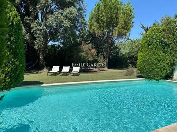 Maison de 8 chambres à vendre à Taillades