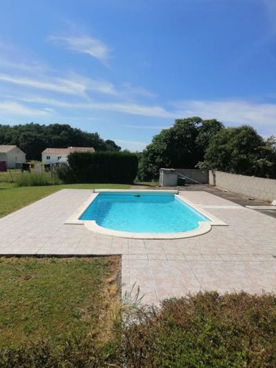Image No.1-3 Bed House for sale