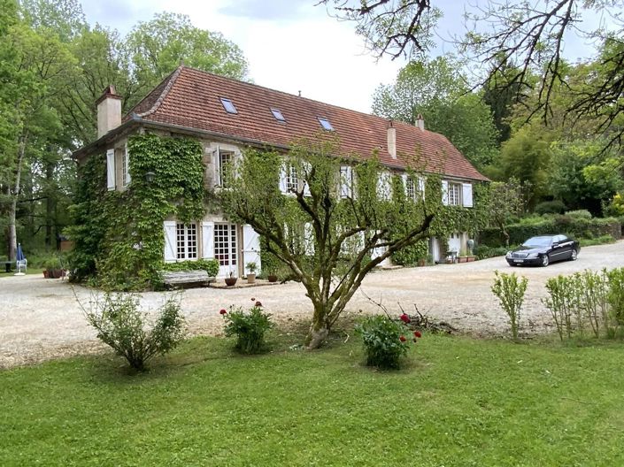 Image No.1-5 Bed House for sale