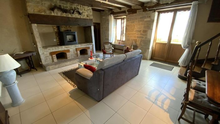 Image No.5-9 Bed Property for sale