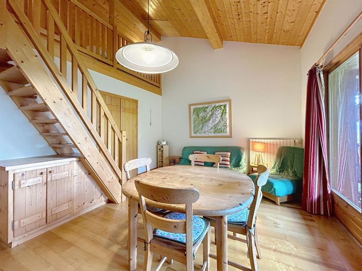 Image No.15-6 Bed House for sale