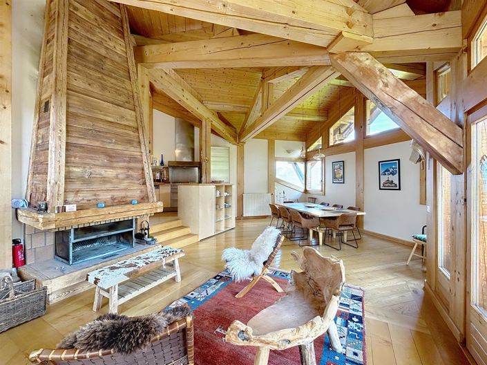 Image No.4-6 Bed House for sale