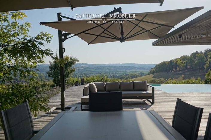 Image No.10-5 Bed House for sale