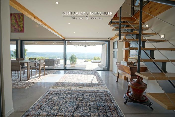 Image No.24-5 Bed House for sale