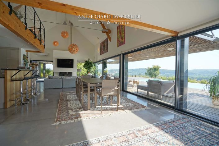 Image No.25-5 Bed House for sale