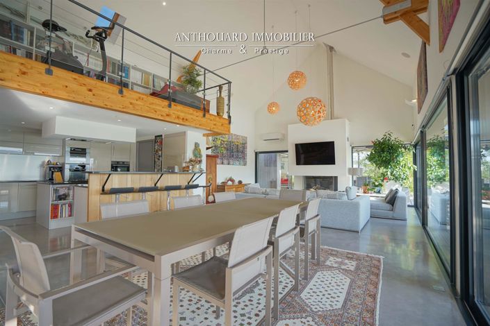 Image No.27-5 Bed House for sale