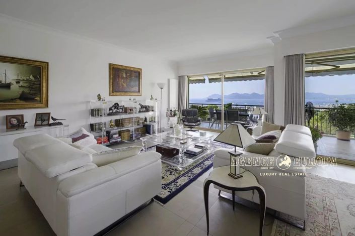 Image No.4-3 Bed Apartment for sale