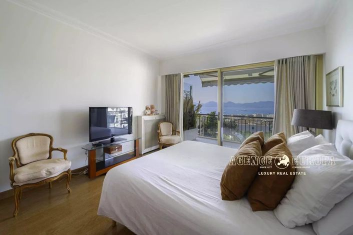 Image No.5-3 Bed Apartment for sale