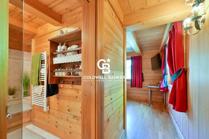 Image No.10-4 Bed House for sale