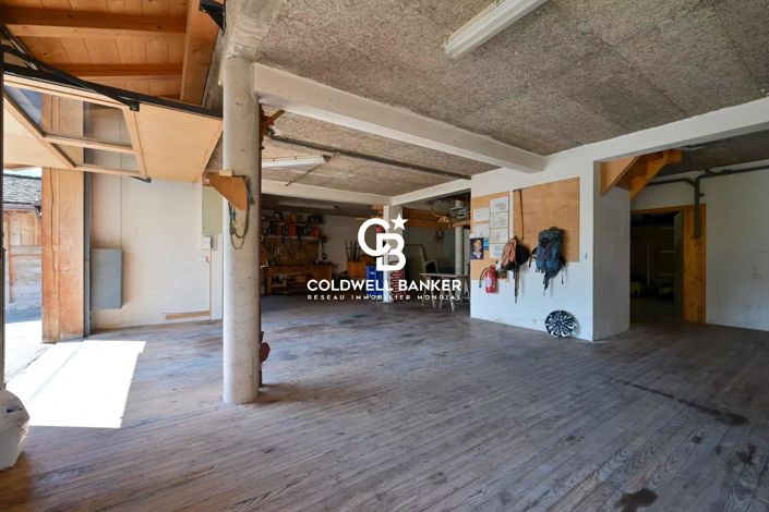 Image No.19-4 Bed House for sale