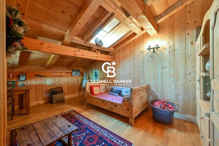 Image No.23-4 Bed House for sale