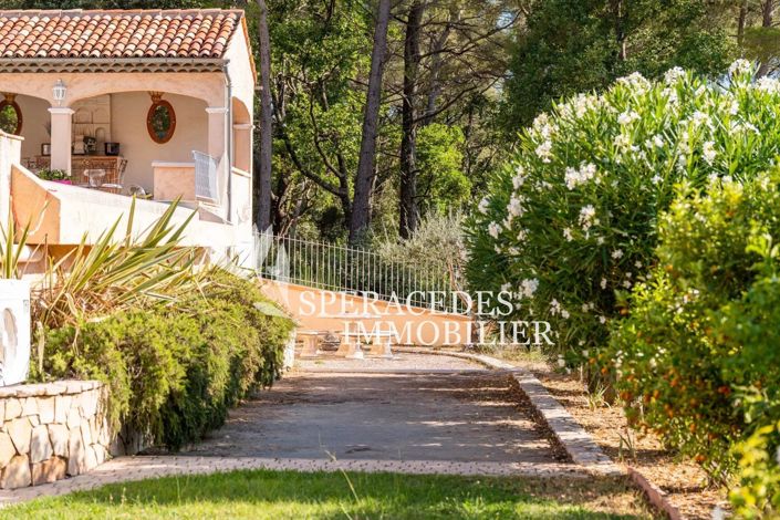 Image No.19-4 Bed House for sale