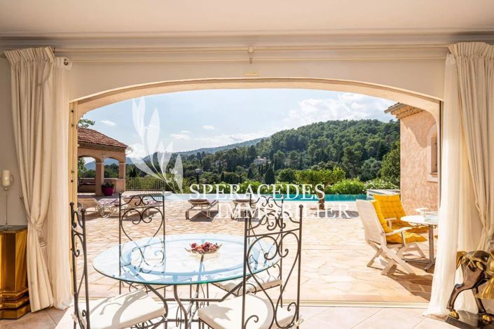 Image No.6-4 Bed House for sale