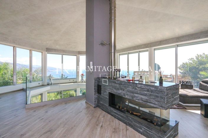 Image No.14-4 Bed House for sale