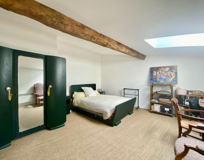 Image No.12-4 Bed House for sale