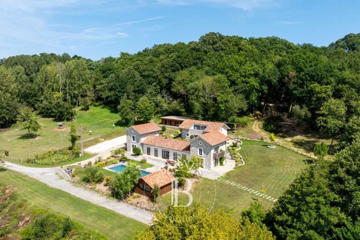 Image No.30-5 Bed House for sale