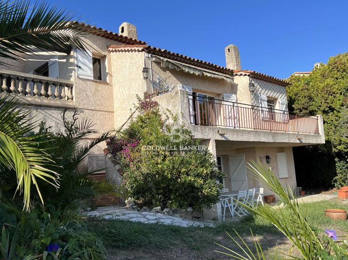 Image No.3-4 Bed House for sale