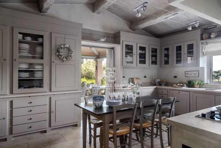 Image No.5-7 Bed House for sale