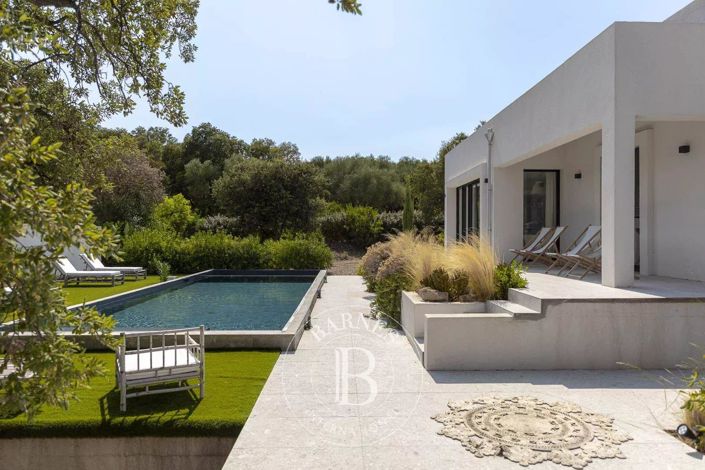 Image No.11-Maison de 4 chambres à vendre à Corse