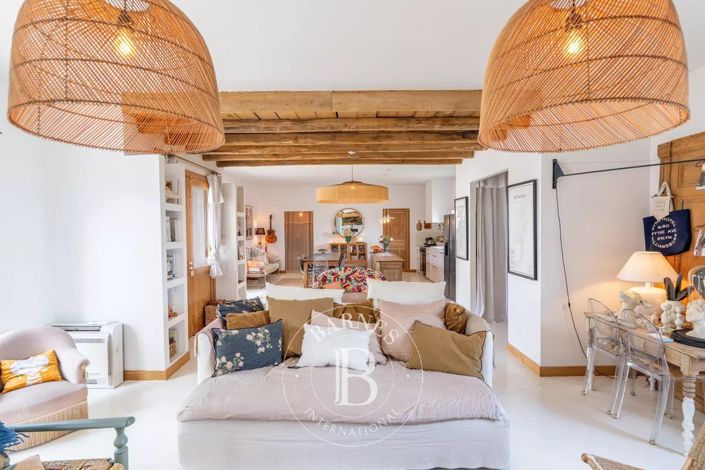 Image No.2-Maison de 4 chambres à vendre à Corse