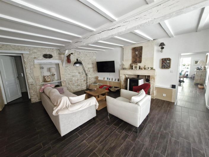 Image No.3-5 Bed House for sale