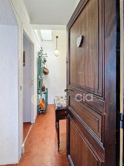 Image No.11-1 Bed Apartment for sale