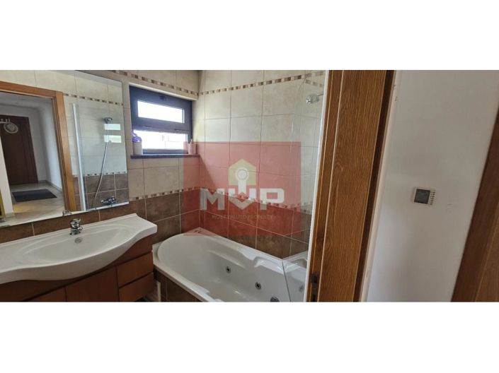 Image No.38-2 Bed Apartment for sale