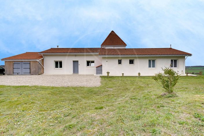 Image No.1-5 Bed House for sale