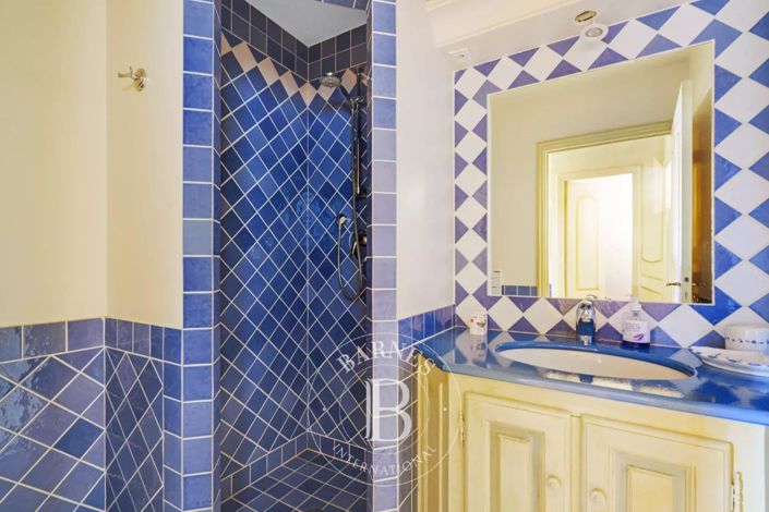 Image No.7-Appartement de 2 chambres à vendre à Sainte-Maxime