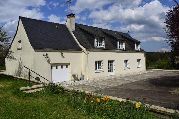 Image No.1-Maison de 4 chambres à vendre à Bourgueil