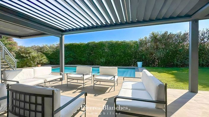 Image No.7-6 Bed House for sale