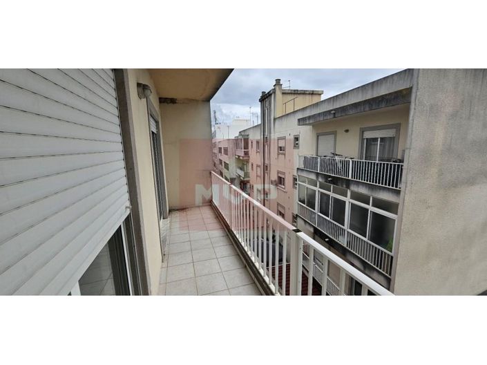 Image No.19-2 Bed Apartment for sale