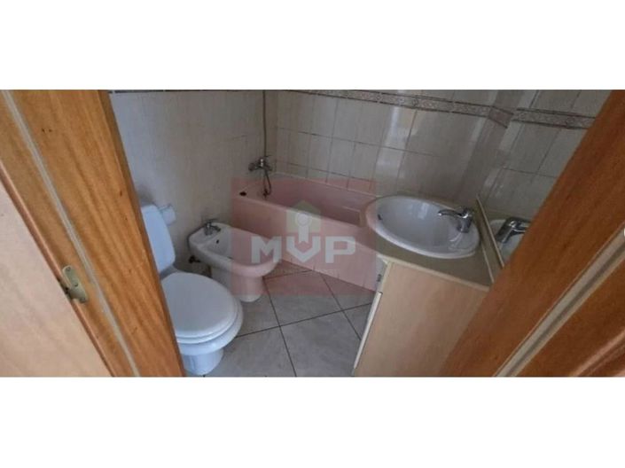 Image No.20-2 Bed Apartment for sale