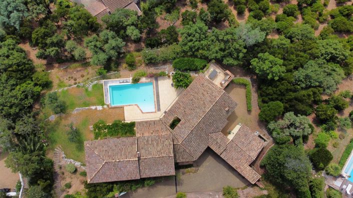 Image No.21-4 Bed House for sale