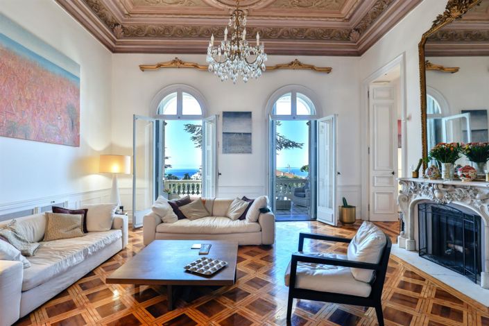Image No.1-4 Bed Apartment for sale