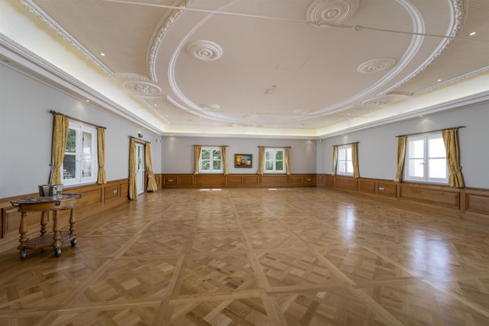 Image No.17-15 Bed House for sale