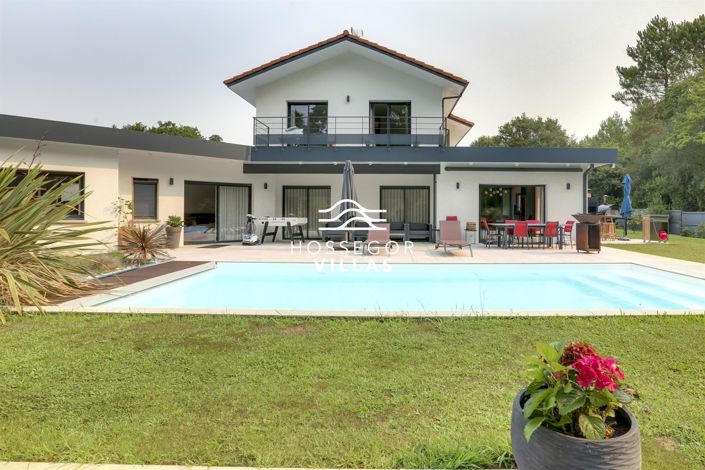 Image No.13-4 Bed House for sale